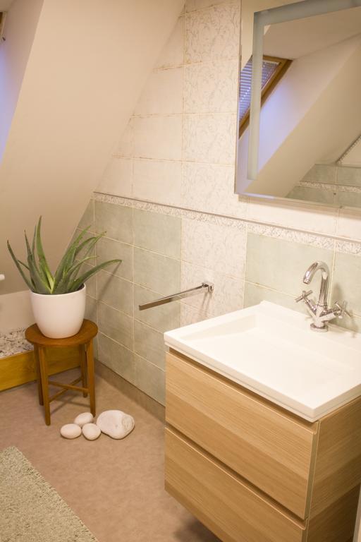 Apartment Ruzova U Simanku Rtyne v Podkrkonosi